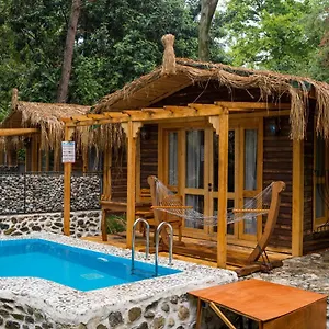 Suna Village & *** فتحية